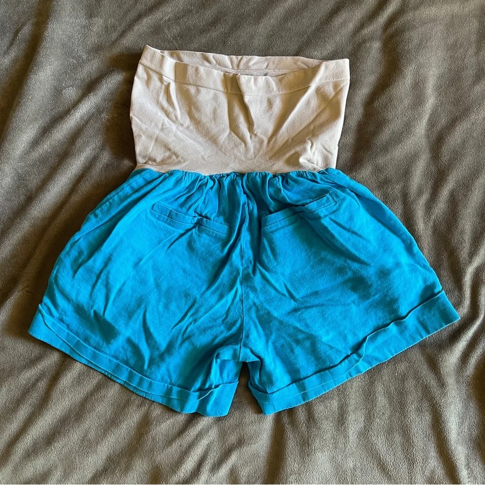 Women's Maternity Shorts XS in Blue and Cream by A Pea In The Pod